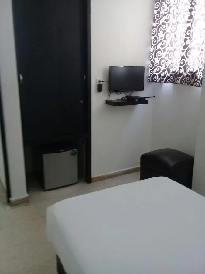Hotel Suites 201 Puebla